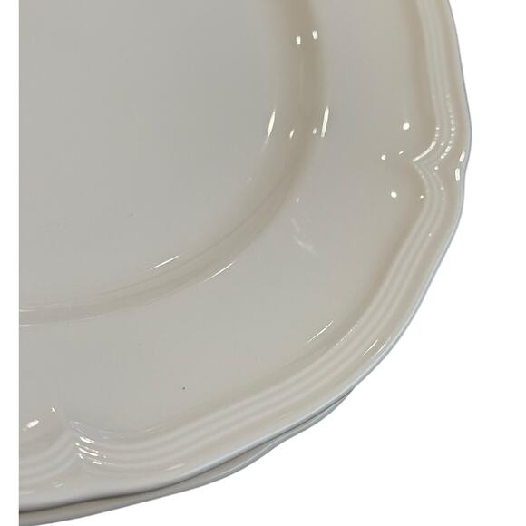 Villeroy & Boch Manoir‎ 1748 White Premium Porcelain 10" Dinner Plates Set of 2 - Picture 2 of 7